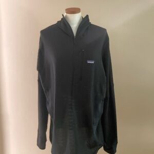 Patagonia Black R1 Pullover Hoody